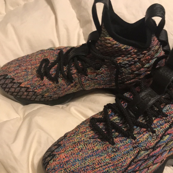 LEBRONXV HP - Picture 11 of 15